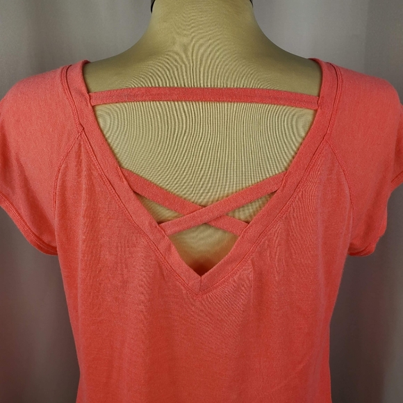 🆕️ Calvin Kline Cross Back Tee - Excellent Cond! - Picture 5 of 8